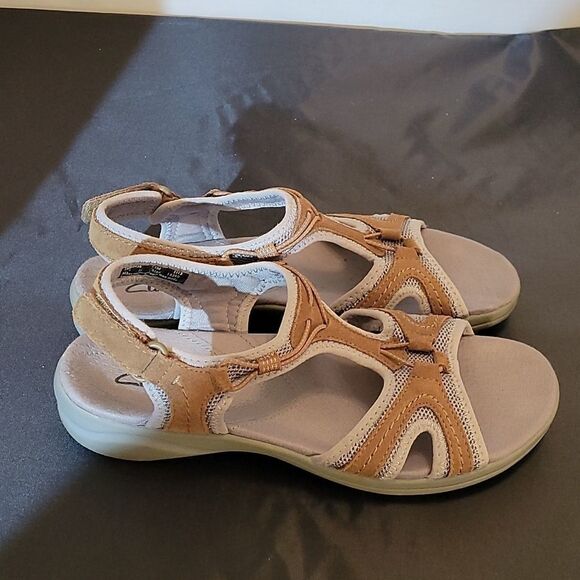 CLARKS IN MOTION COMFORT WALKING WOMEN"S SANDAL - Picture 5 of 13